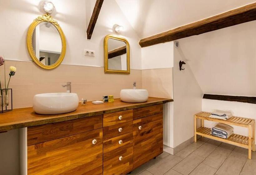 住宿加早餐  L'ecurie Gourmande