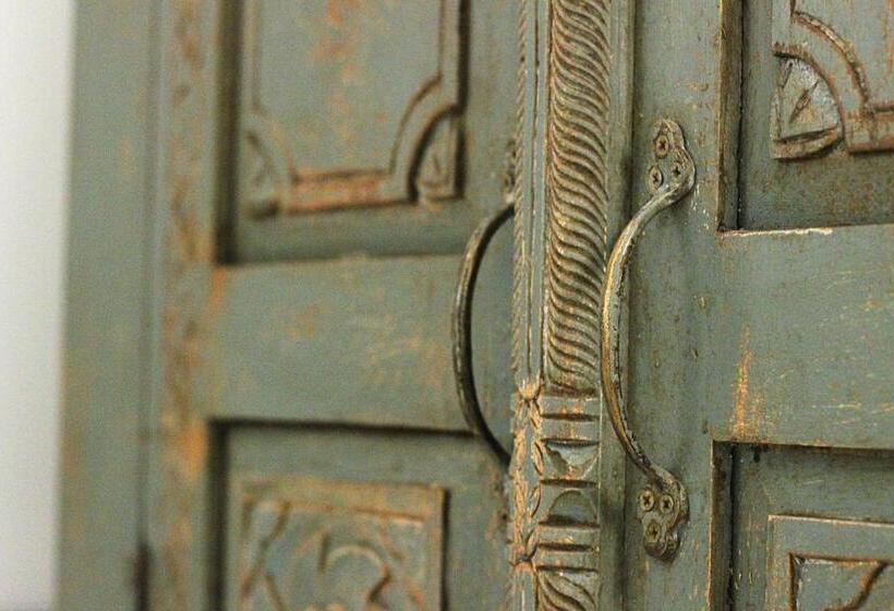 تختخواب و صبحانه L'etoile