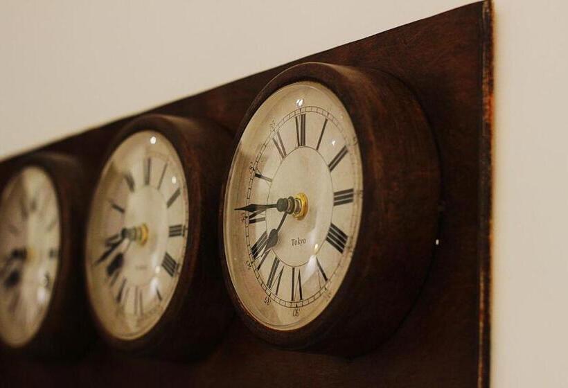 تختخواب و صبحانه L'etoile