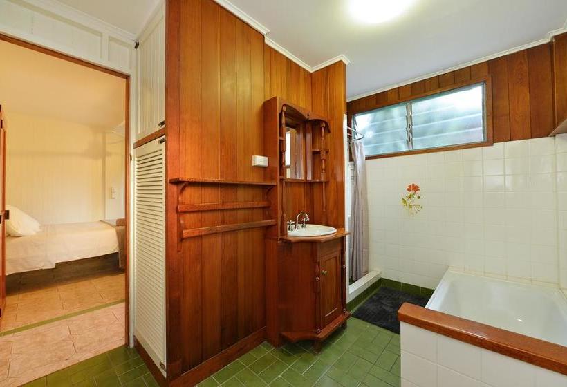 Lilybank Bed & Breakfast