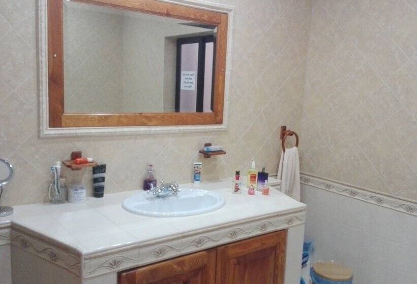 تختخواب و صبحانه Luxury Room In The South Of Malta