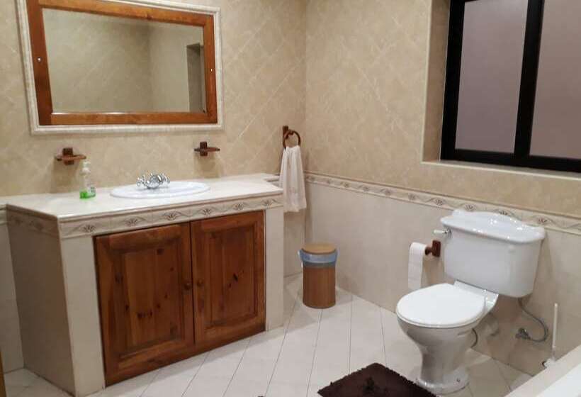 تختخواب و صبحانه Luxury Room In The South Of Malta