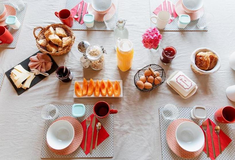 住宿加早餐  Maison D'hôtes La Poterne