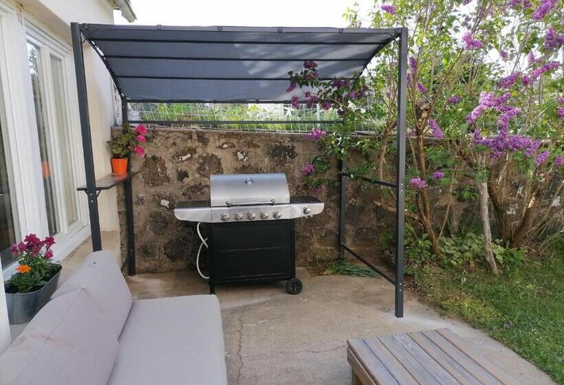 مبيت وإفطار Maison La Vigne   Gîtes Et Chambres D Hôtes