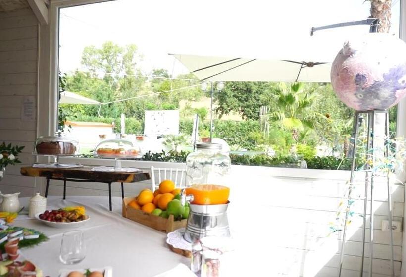 مبيت وإفطار Parco D'arte Altart