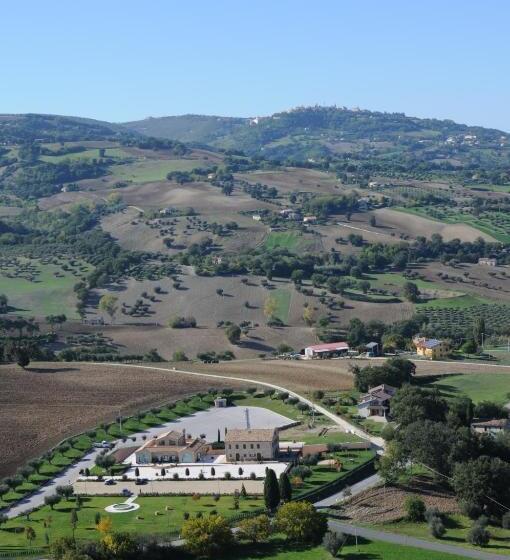 تختخواب و صبحانه Postiglione Country House