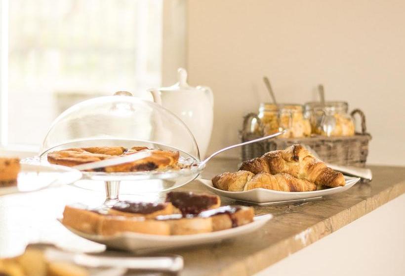 민박 Villa Gremì   Castiglione Falletto