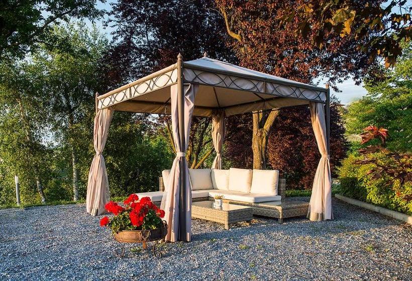 مبيت وإفطار Villa Gremì   Castiglione Falletto