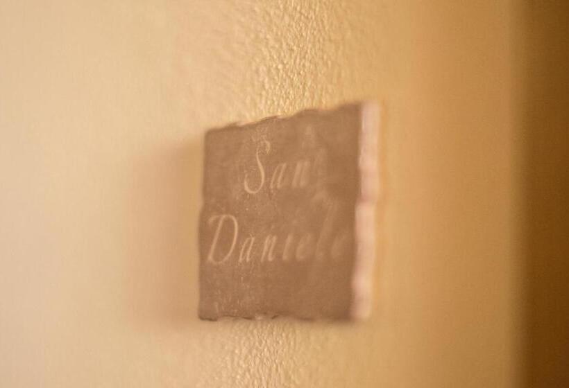 Dimora Fra' Giovanni B&b Relais