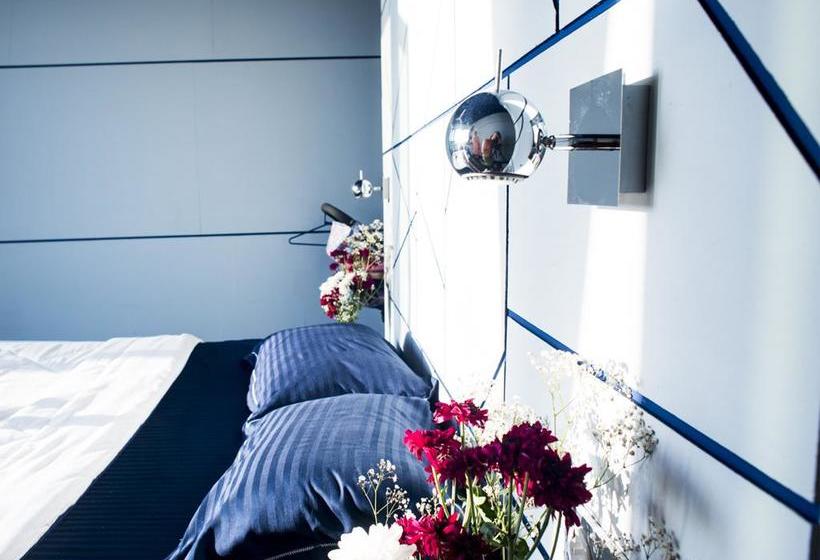 Harmonium Resorts Agonda