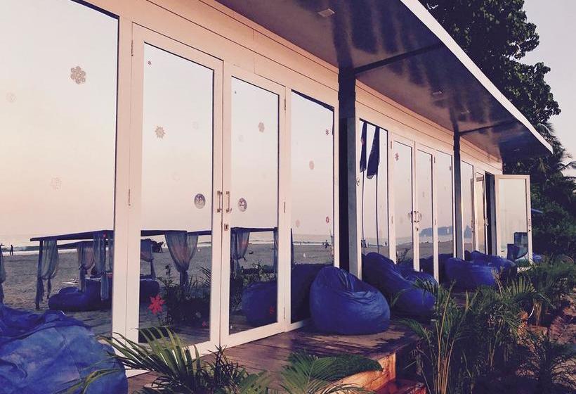 Harmonium Resorts Agonda