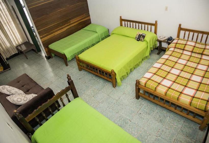 בית מלון כפרי Abril