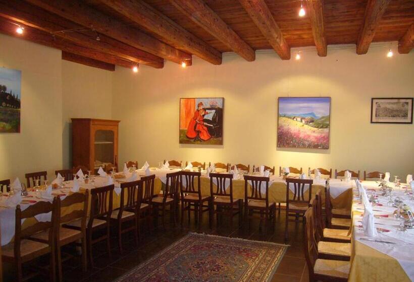 בית מלון כפרי Albergo Ristorante Leon D'oro