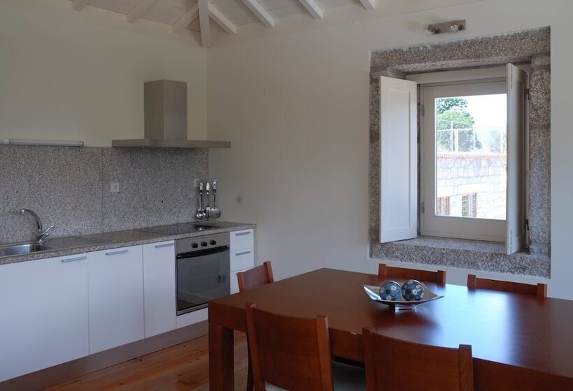 호텔 Aldeia Turística De Louredo