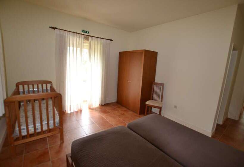 호텔 Aldeia Turística De Louredo