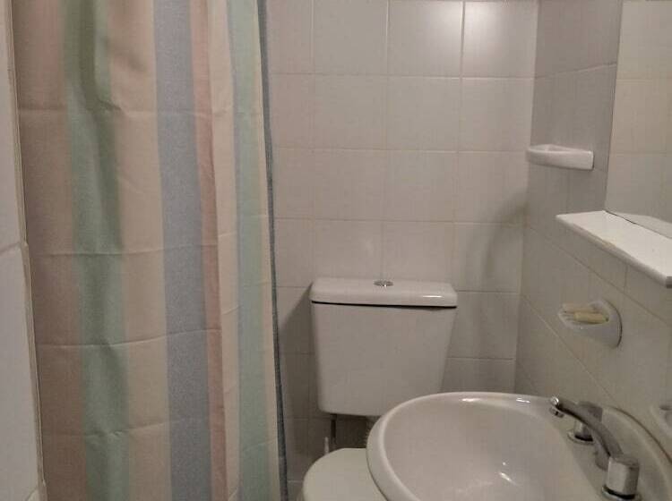 בית מלון כפרי Alonso