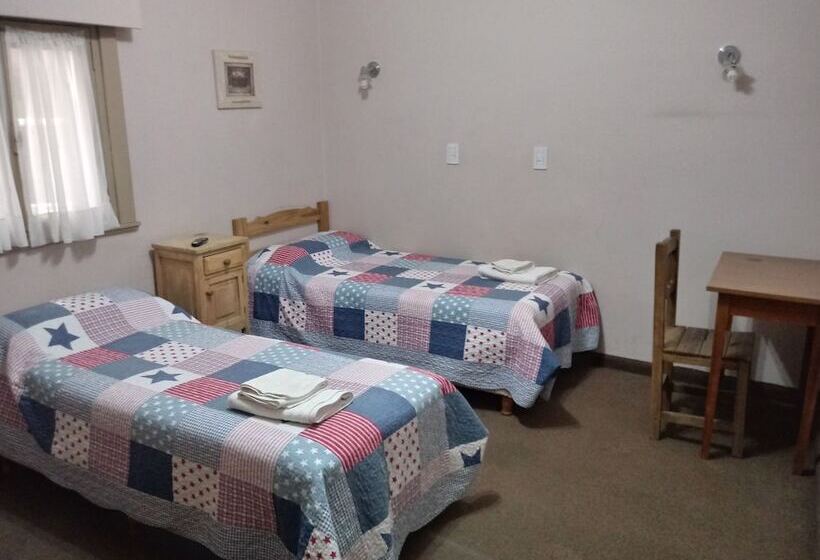 בית מלון כפרי Alonso