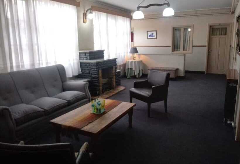 בית מלון כפרי Alonso