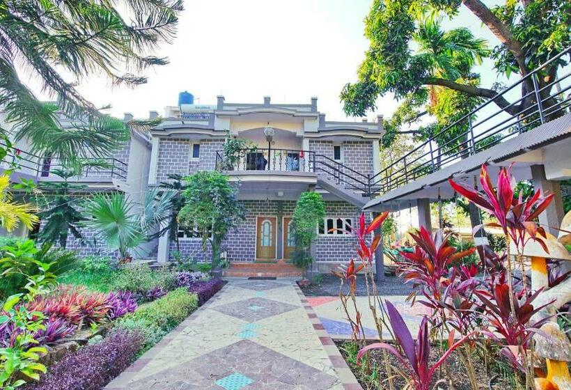 בית מלון כפרי Anil Farmhouse  Gir Jungle Resort