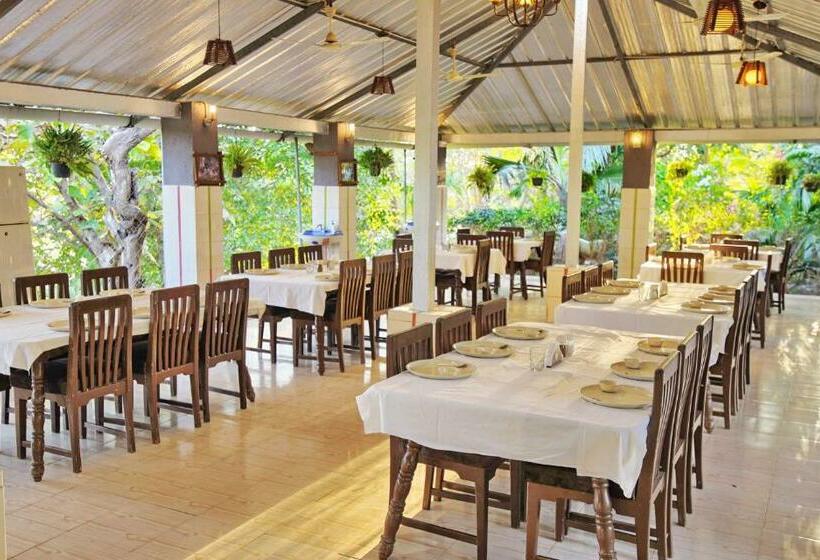 בית מלון כפרי Anil Farmhouse  Gir Jungle Resort