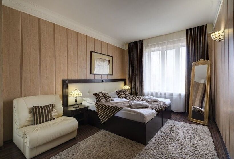 ホテル Baden Baden