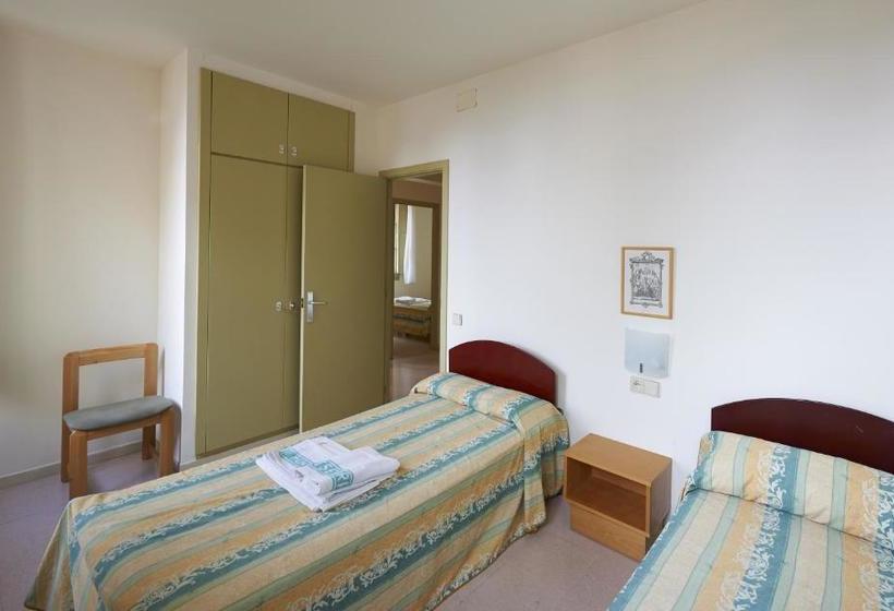 Apartamentos Montserrat Abat Marcet