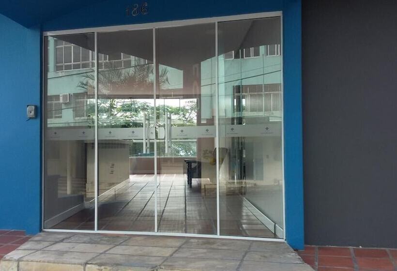 בית מלון כפרי De Carvalho