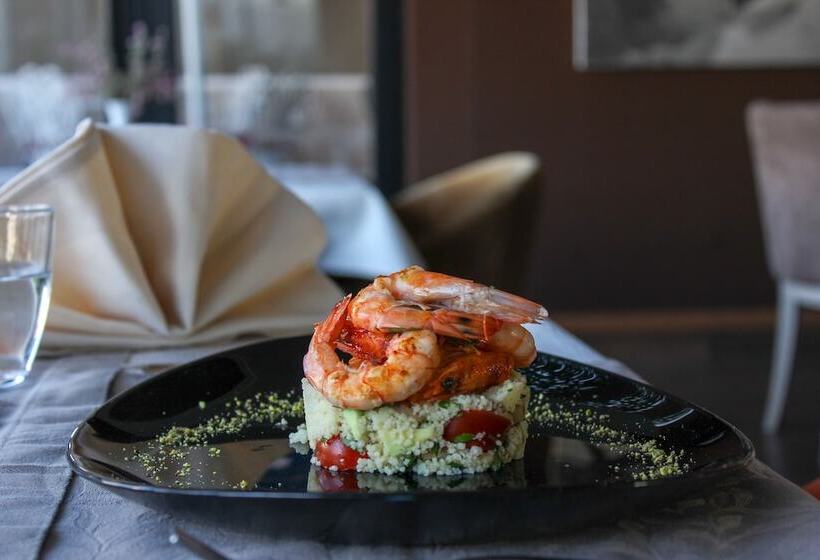 בית מלון כפרי Deluxe