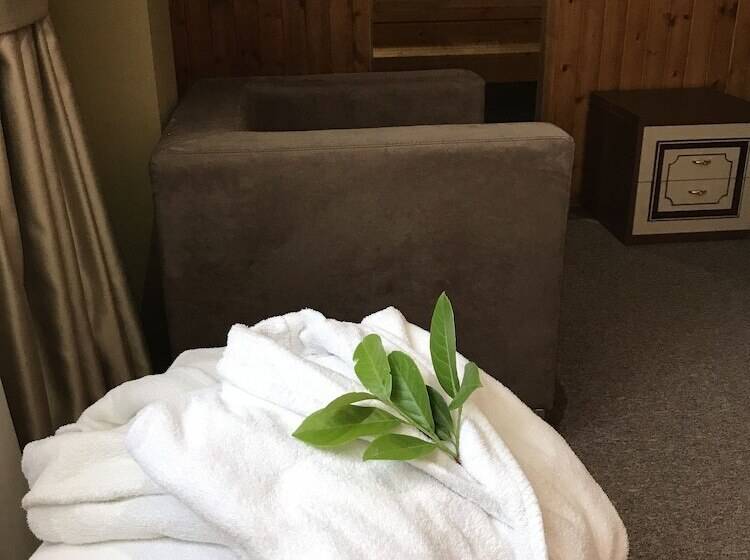 בית מלון כפרי Deluxe