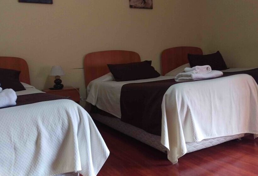 Отель Hostal Sol De Atacama