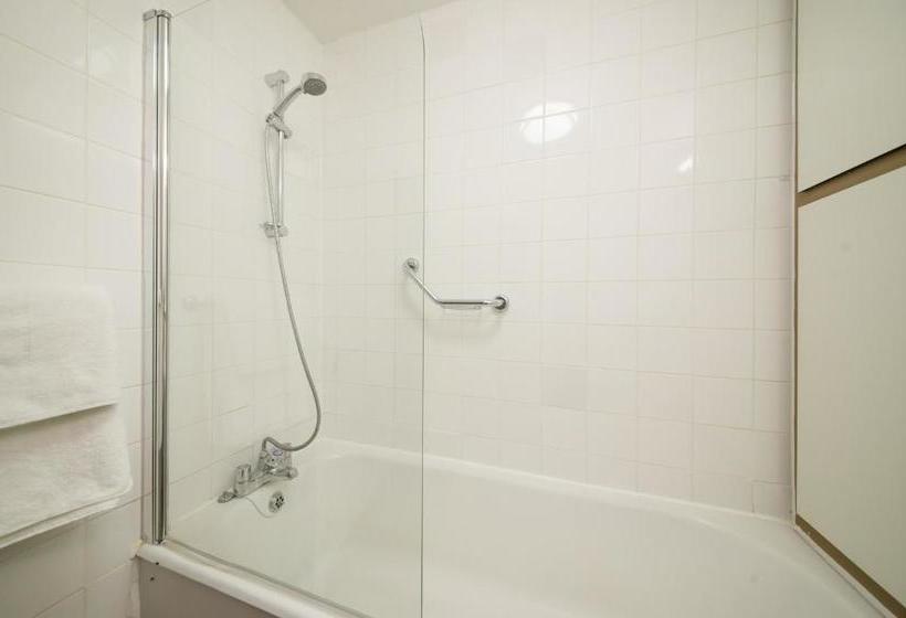 酒店 The Crown & Greyhound By Innkeeper S Collection