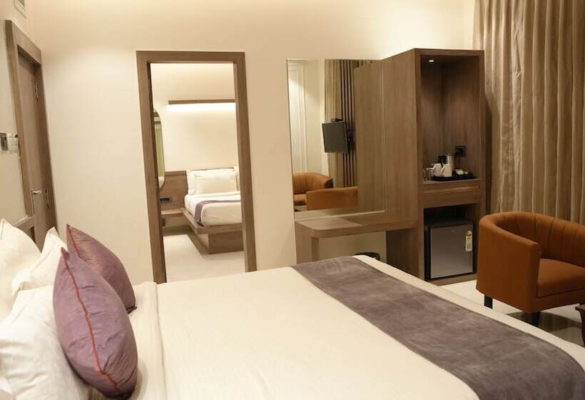 فندق Jivanta Shirdi