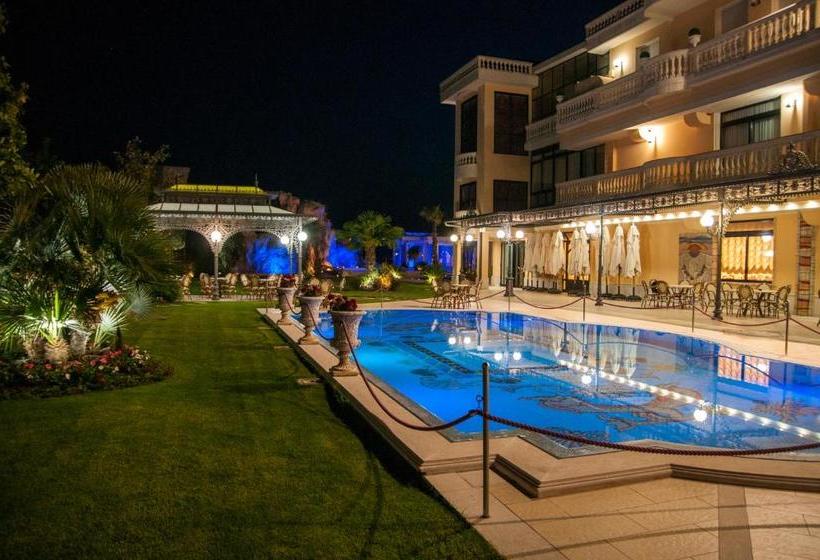 ホテル Kristall E Giardini Dell'eden