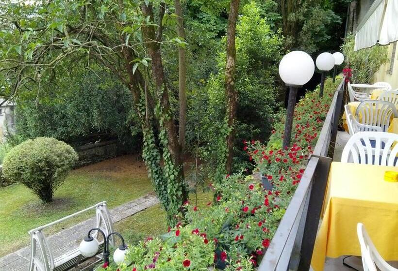 בית מלון כפרי Leon D'oro