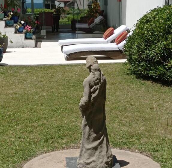 호텔 Posada De Los Pajaros