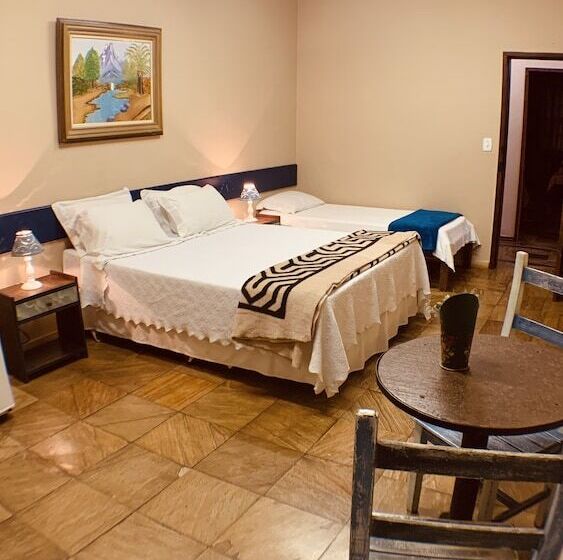 Отель Pousada Candonga Da Serra