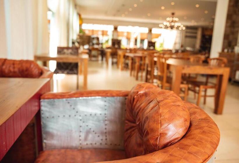 Отель Pousada Pequena Tiradentes