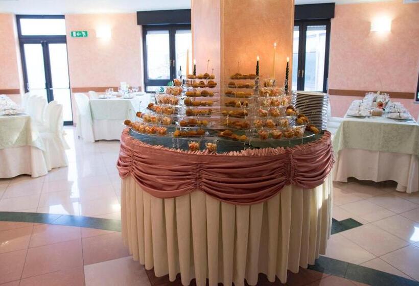 فندق Ristorante Albergo Gerardo Di Masi