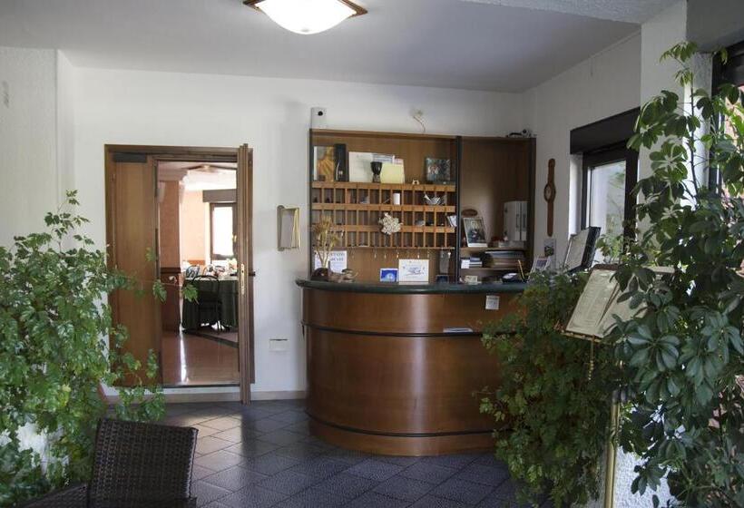 فندق Ristorante Albergo Gerardo Di Masi