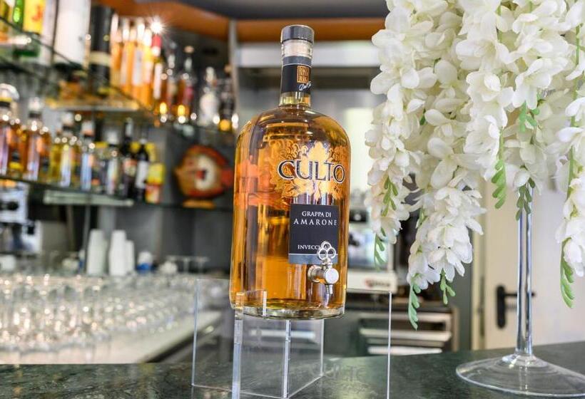 فندق Ristorante Albergo Gerardo Di Masi