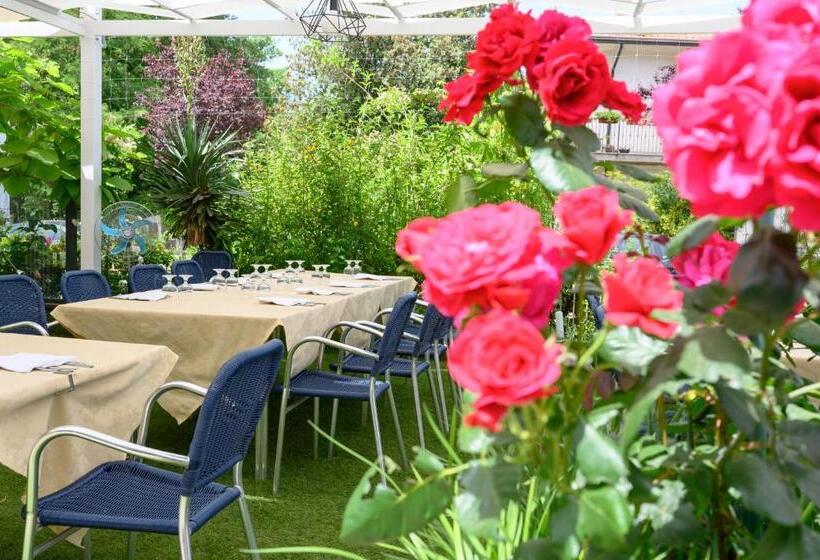 فندق Ristorante Albergo Gerardo Di Masi