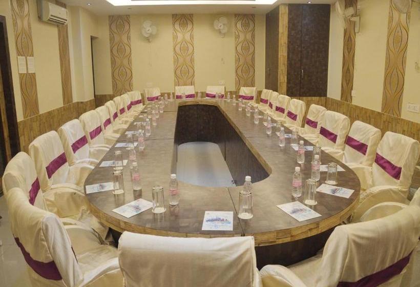 בית מלון כפרי Shivam Inn