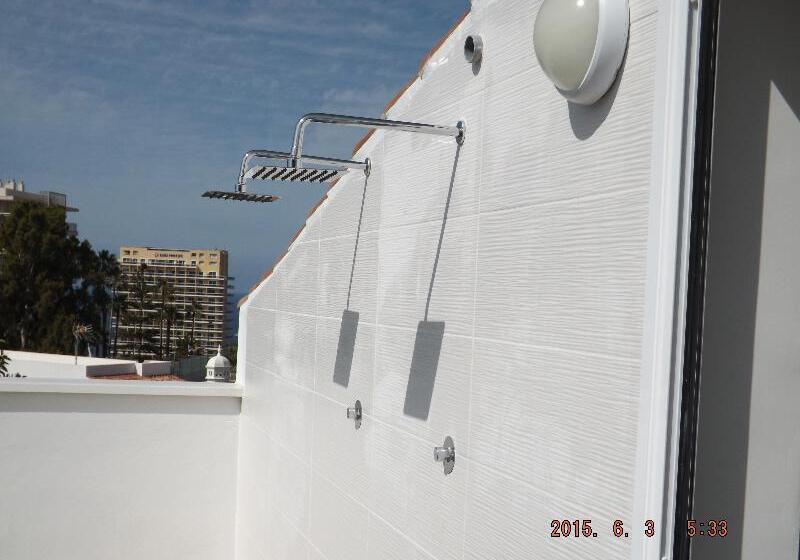 ホテル The Blue Corner Apartments