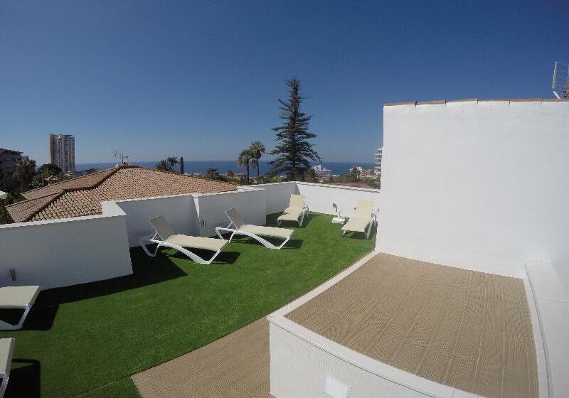 ホテル The Blue Corner Apartments