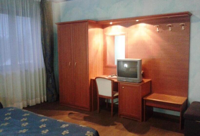 ホテル Villa D'evoli