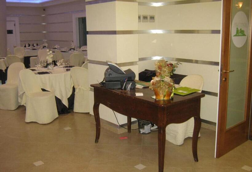 ホテル Villa D'evoli