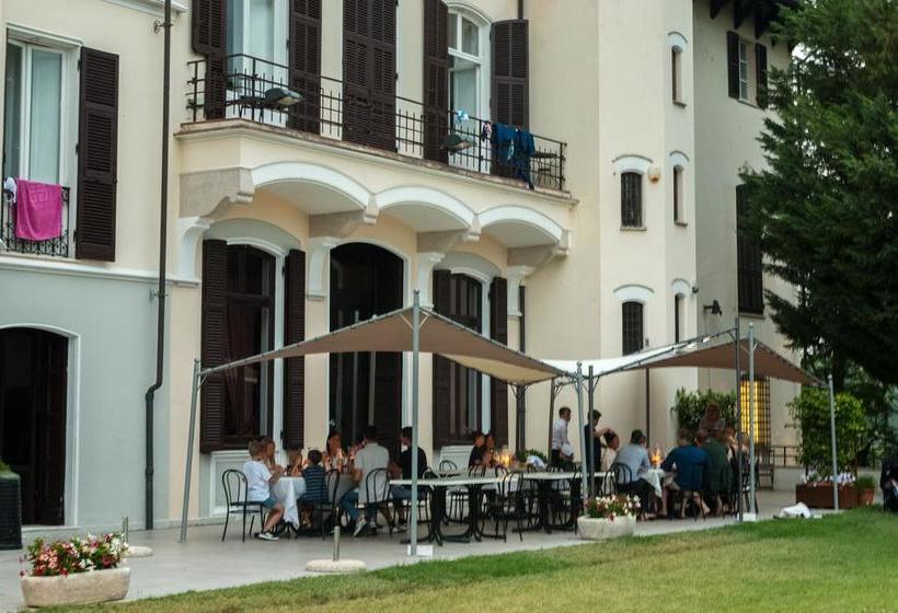 فندق Villa Val Lemme   Albergo Ristorante
