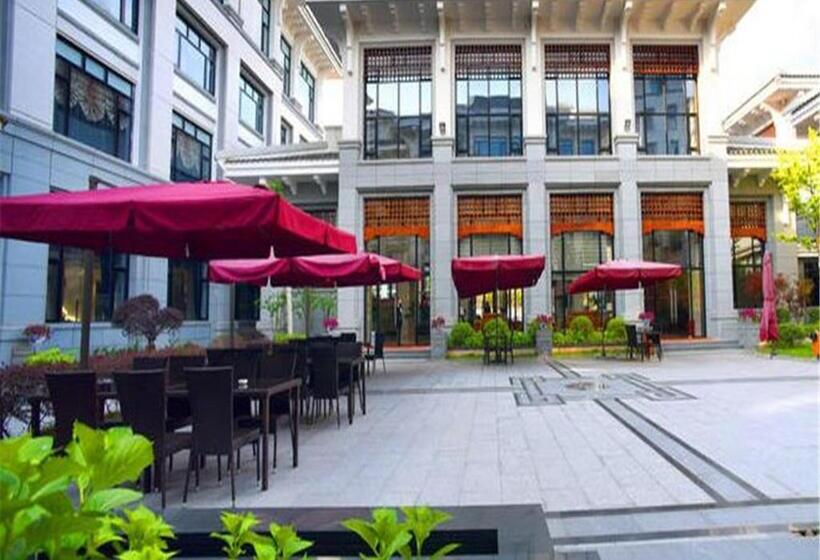 فندق Wyndham Garden Wuyishan