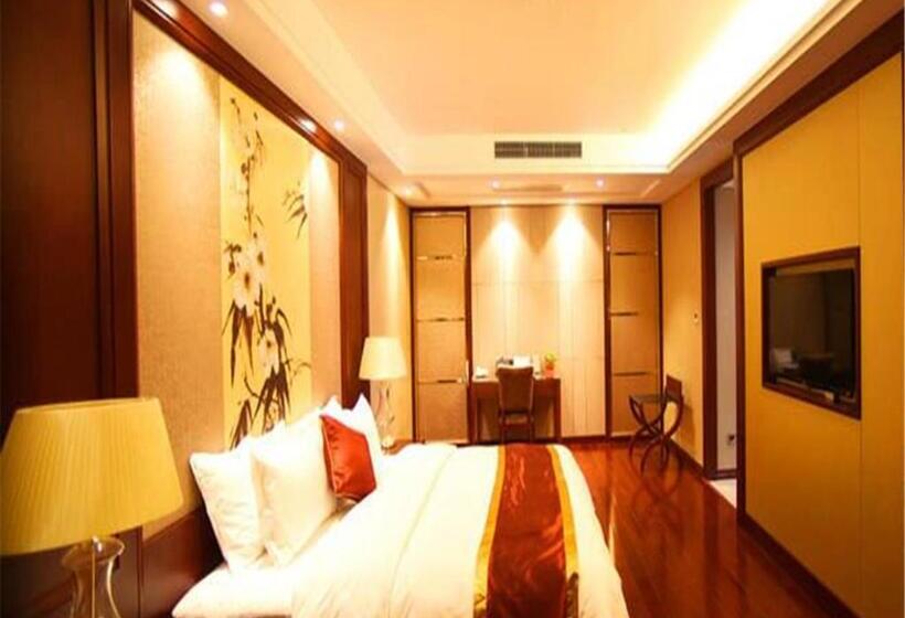فندق Wyndham Garden Wuyishan