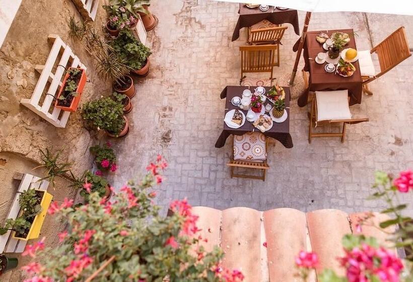 Marchese Sant Andrea B&b